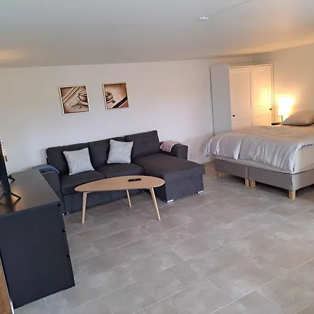 アパート Idyllic Country Incl Utilities